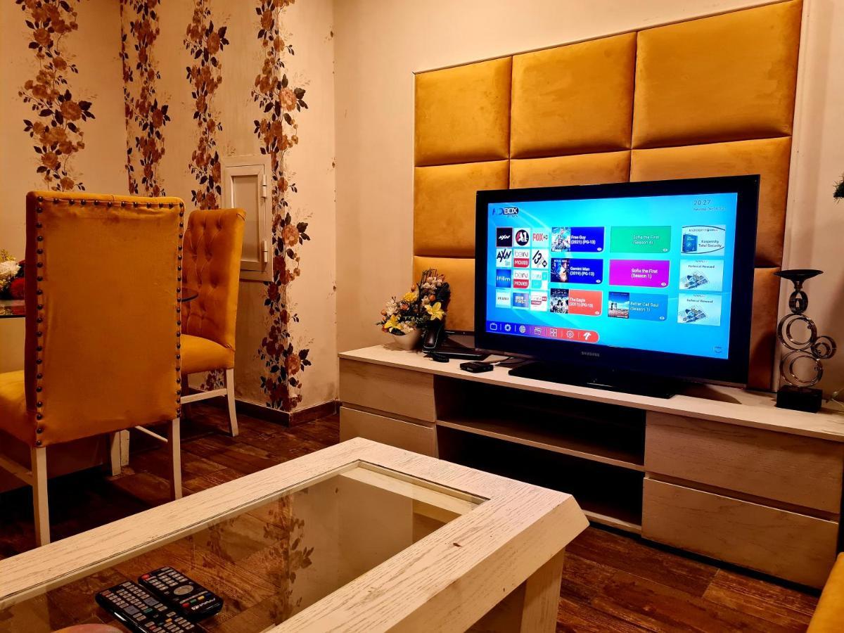 Royal Residencia Centaurus Lägenhet Islamabad Exteriör bild