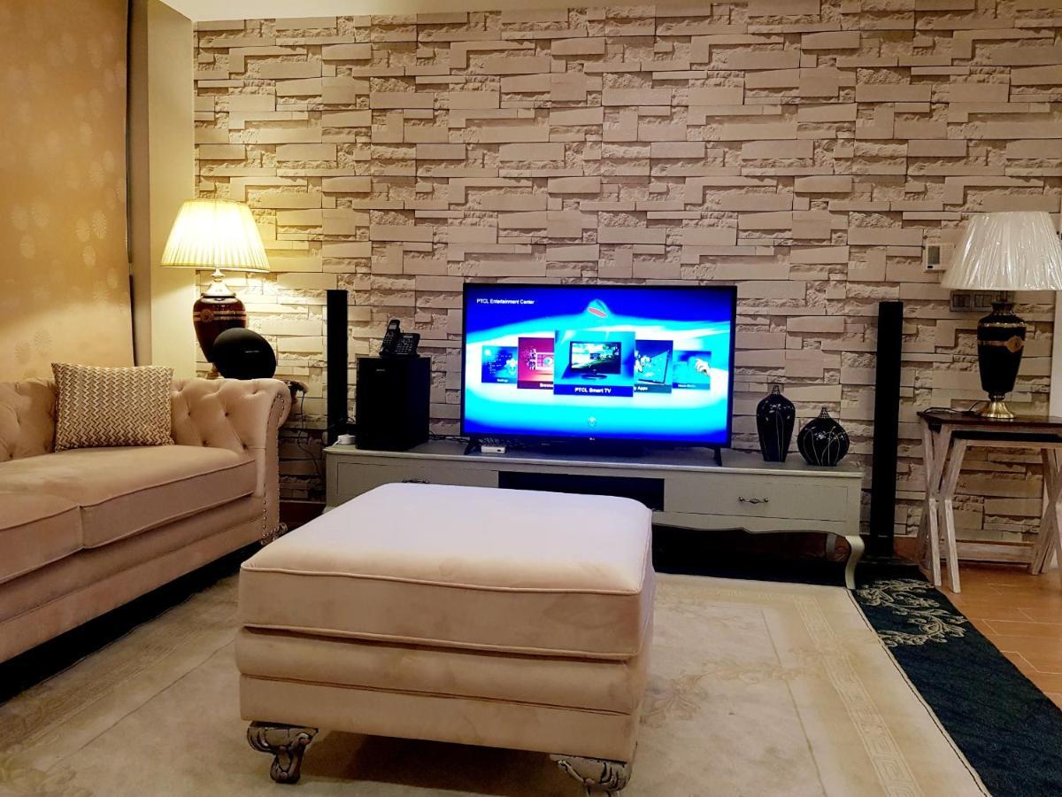 Royal Residencia Centaurus Lägenhet Islamabad Exteriör bild